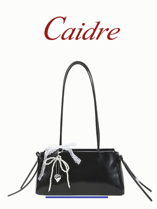 Caidre Pearl & Heart Bag