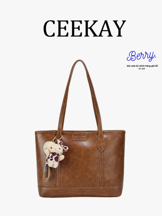 CEEKAY Leather Big Toe Bag